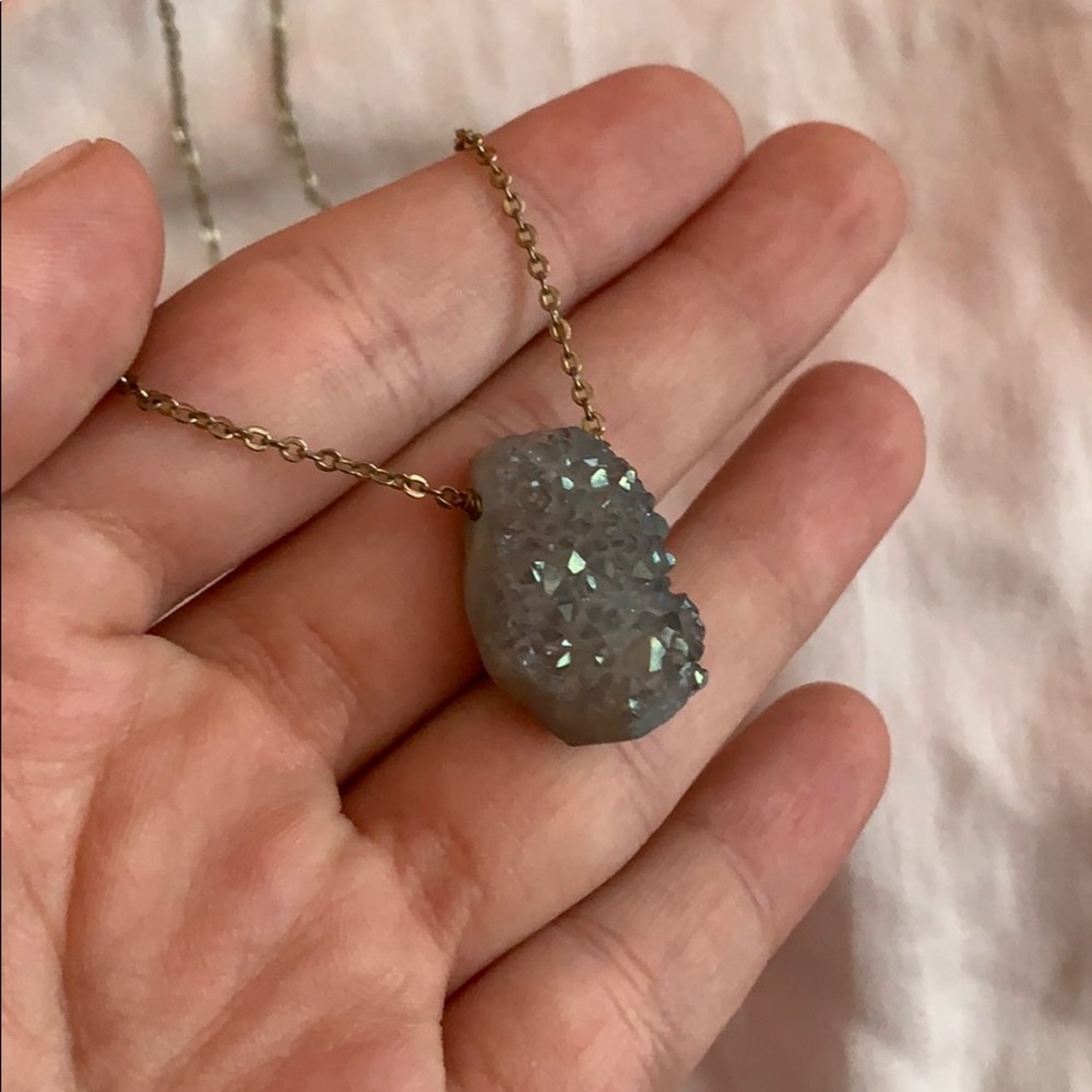 Crystal stone necklace